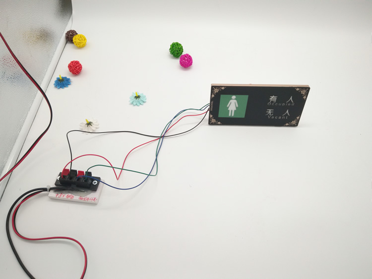 公共厕所蹲位有人无人led显示屏